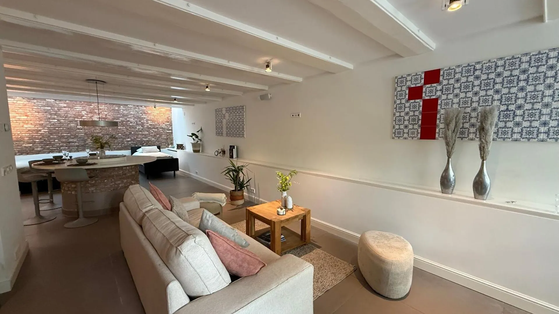 Elegant Canal-Side Apartment In Heart Of Amsterdam 0*,